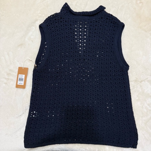 Cyrus Women's Deep Blue V-Neck Knit Sweater Vest Large Style: C602405 - Picture 3 of 6